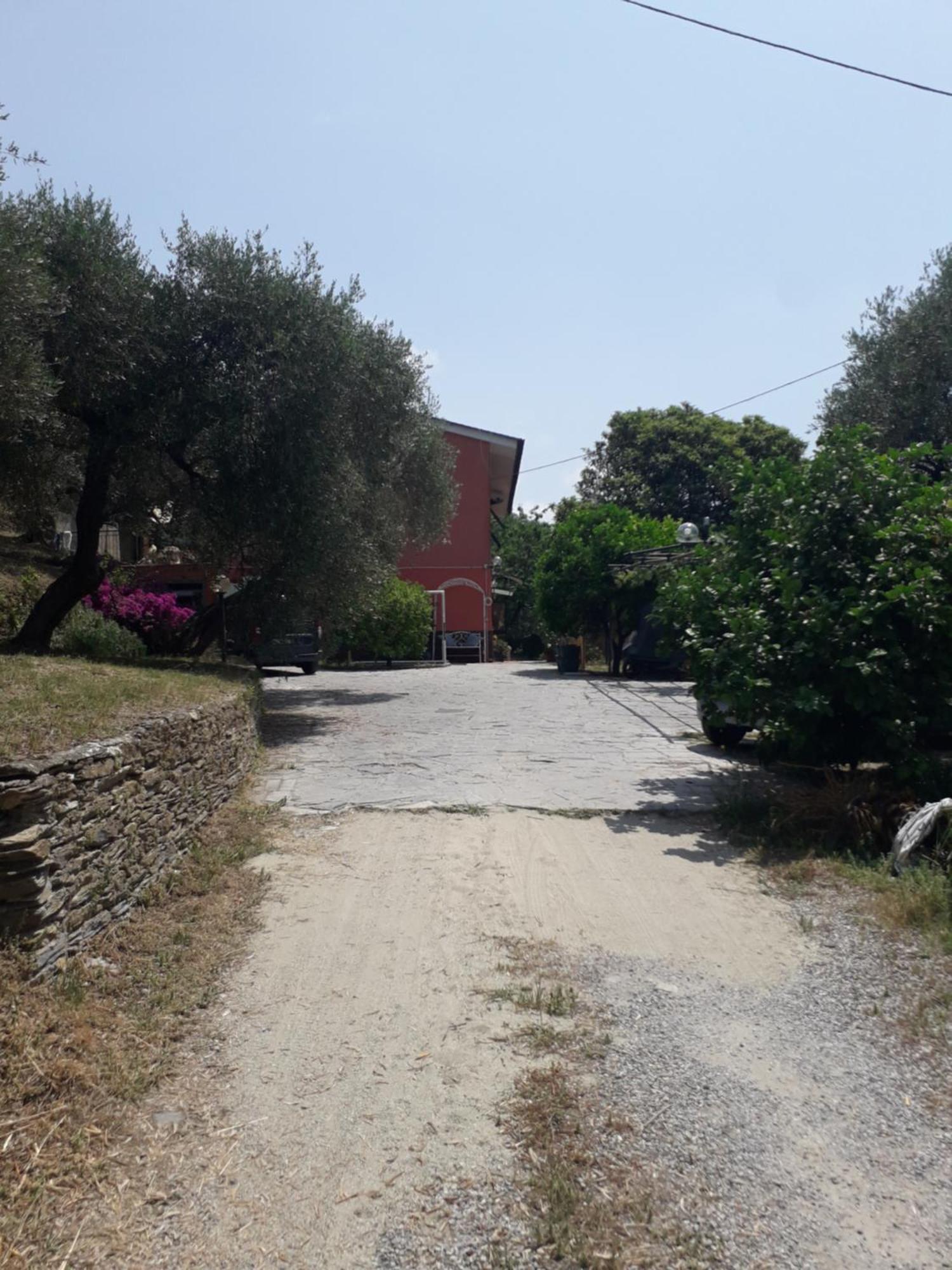 Tigullio Vacations Panoramica Apartments Lavagna Eksteriør bilde
