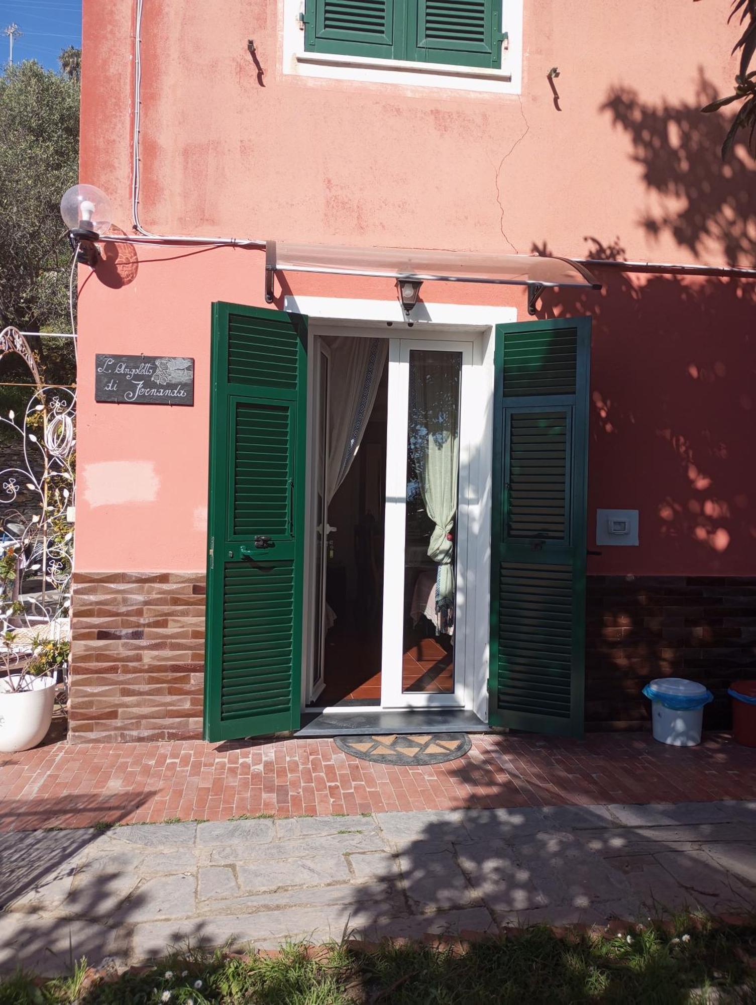 Tigullio Vacations Panoramica Apartments Lavagna Eksteriør bilde